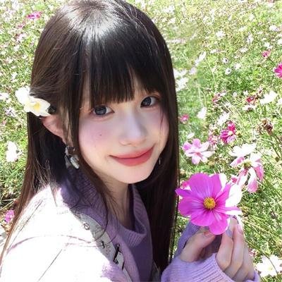 机场直击：国民男神机场牵手女助理，短时间内最新进展